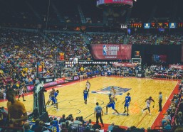 悟空体育官网-荷兰游泳选手-凯勒斯数次摘金，荷兰游泳女子名将